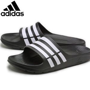 adidas duramo flip flops